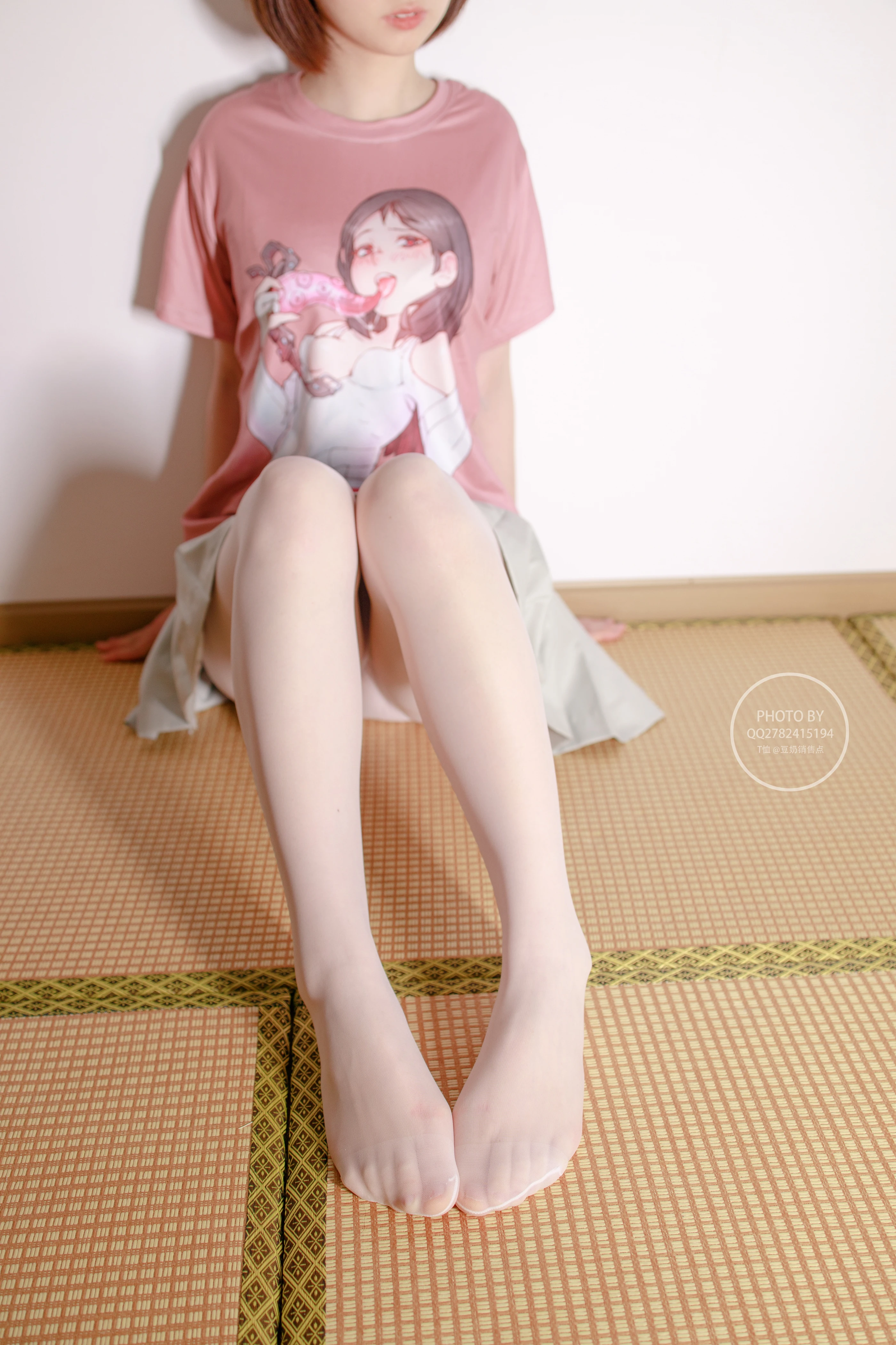 森萝财团 無料004 凉席上的白丝美少女 [40P] 1